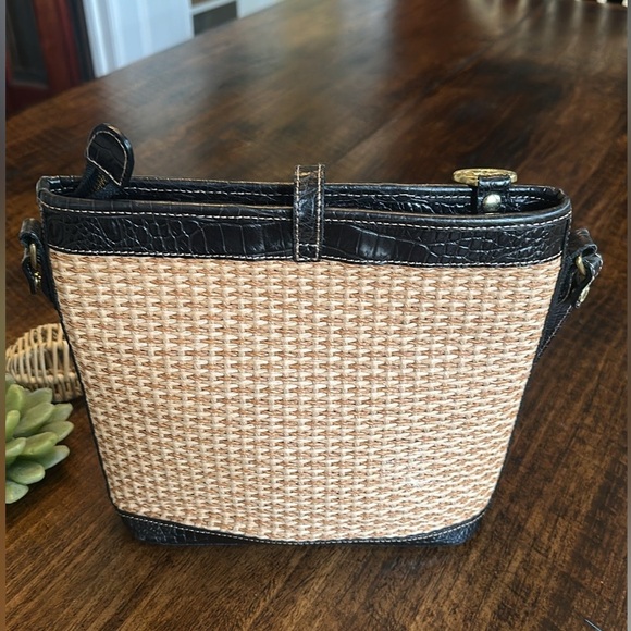 Brahmin | Natural Fiber & Black Croc Embossed Leather Convertible Crossbody Bag - Picture 2 of 13